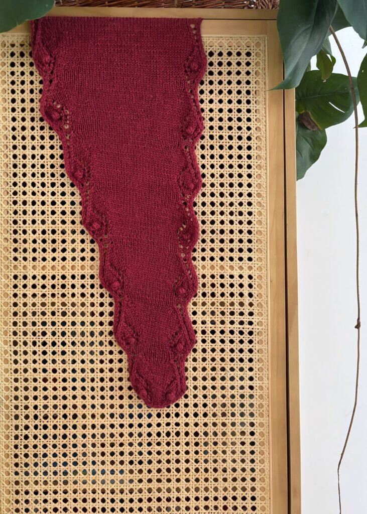 chal veluma knitting pattern patron punto shawl calados lace bodoques bobbles