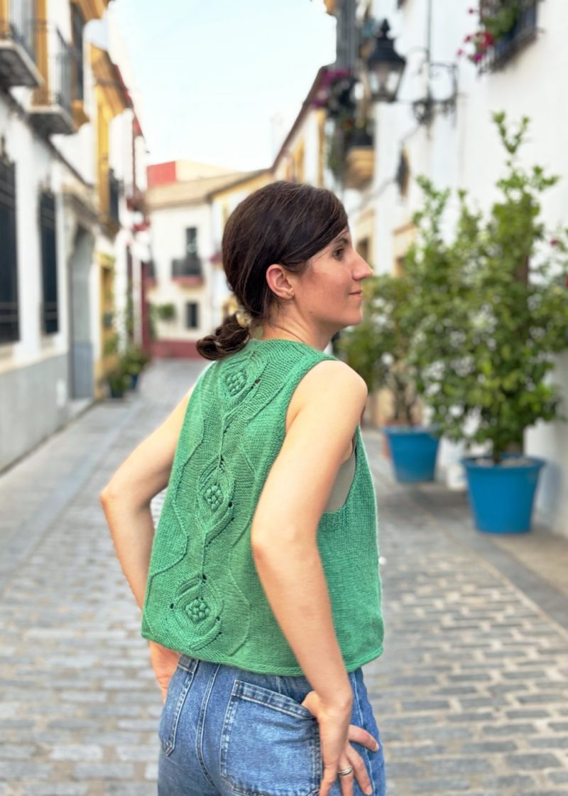 Aflora top_chaleco_patron_punto_knitting_pattern_top_vest