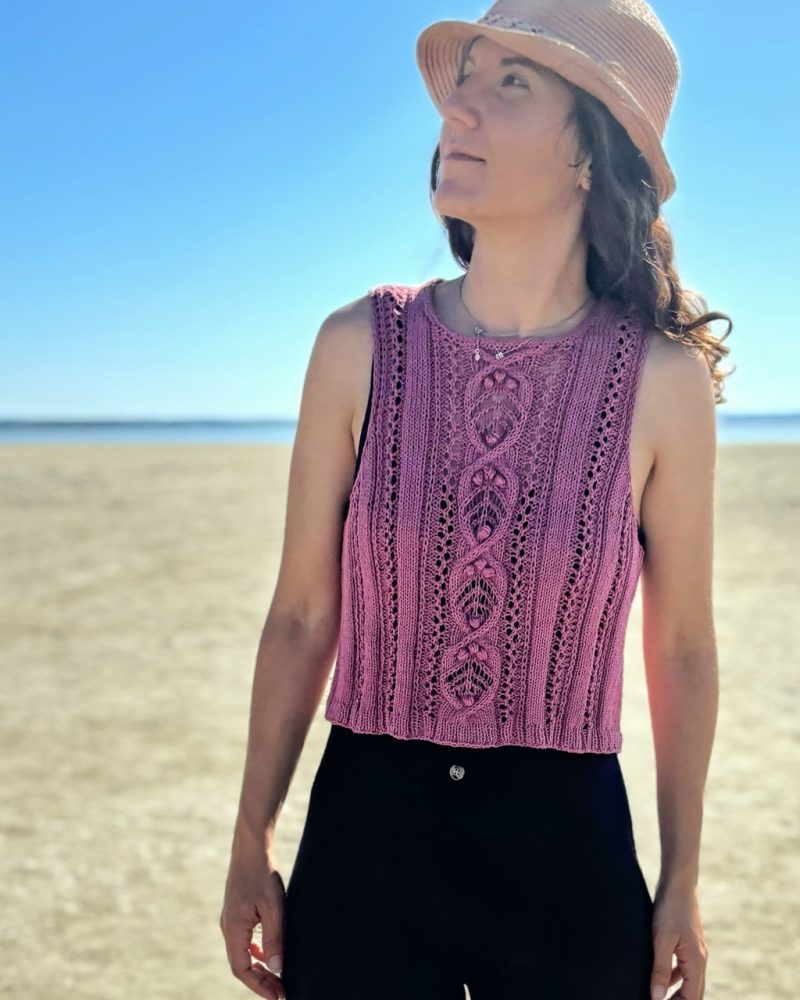 Sabia – Patrón de top o chaleco de punto sin costuras. Knitting pattern. Top Vest